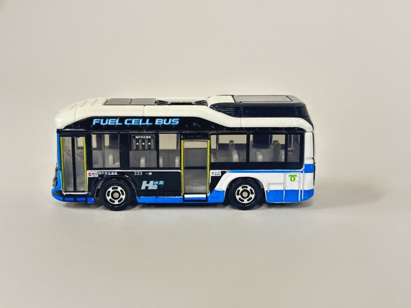 神戸市交通局オリジナルトミカ「水素バス（燃料電池バス）」