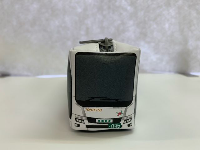 バス型ペンケース（貸切バス）